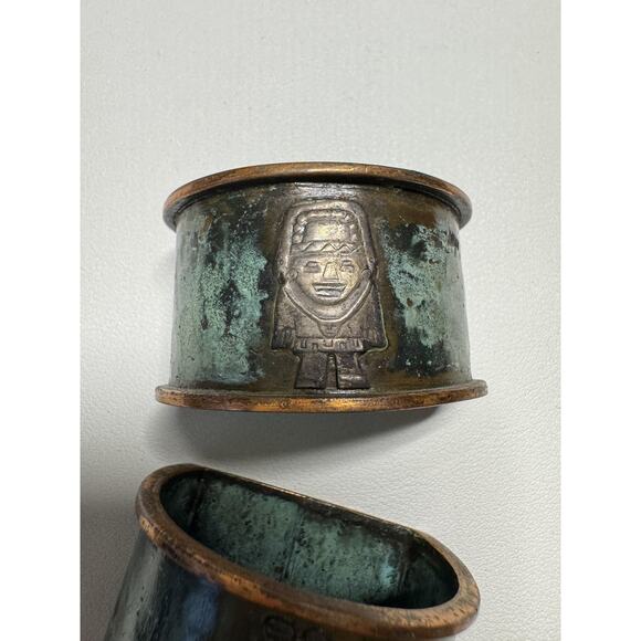 Vintage Brass Copper Napkin Rings Etched Figures Set 2 Aztec Motif Patina Decor - Picture 2 of 9